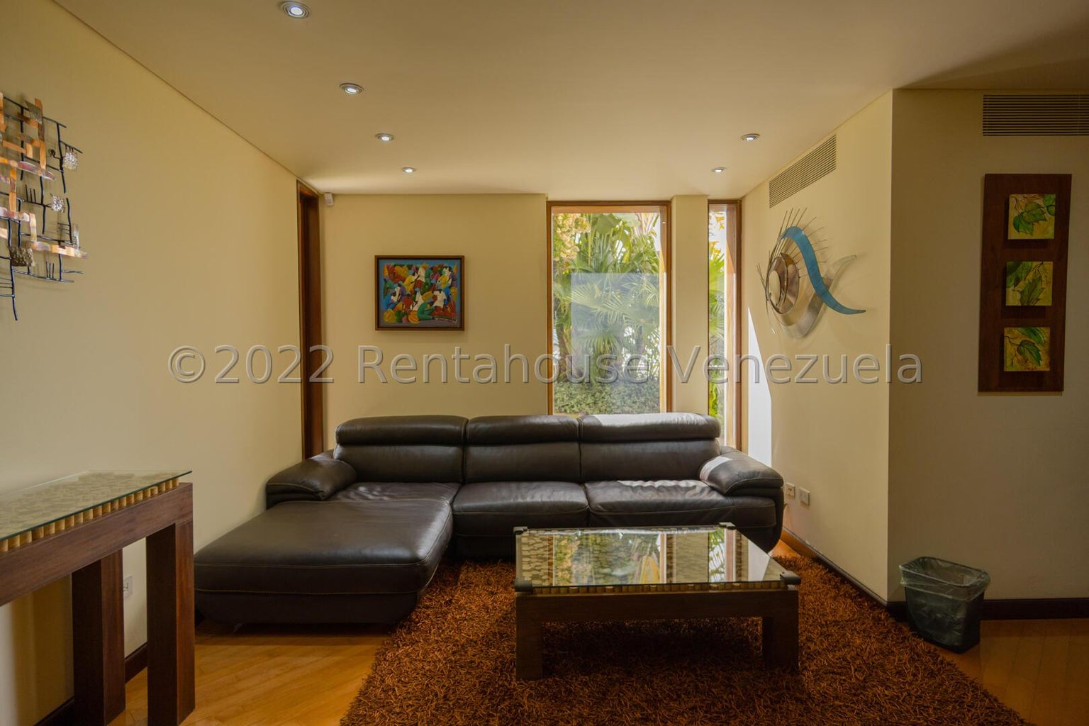 Spectacular Family House in El Marqués